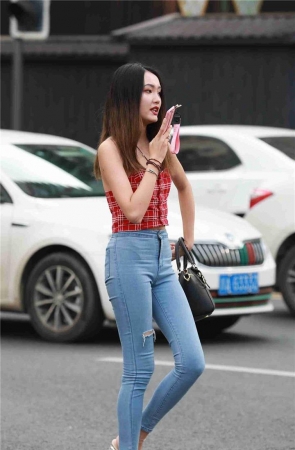 【凯恩SHOWBUY作品】破洞牛仔大长腿美女MJ103[694M]