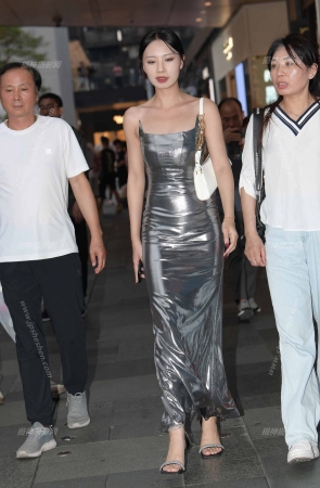 什么样的女人最吸引你呢？230829-4-58 15P