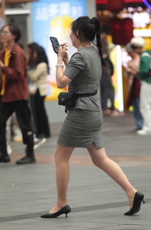 肉丝高跟街拍OL-13P