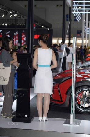 肉丝袜礼仪小姐姐