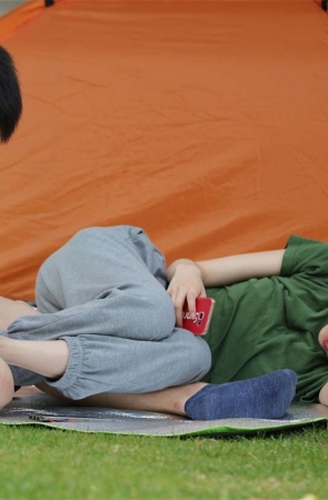 No606 男友足底按摩，女孩娇媚的说“你抓住了我的软肋”