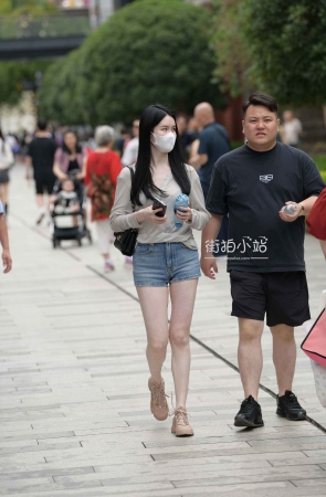 新年看腿，顺风顺水~