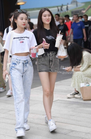 2273-27+100牛仔短裙美腿女孩～ 15P