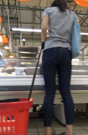 超紧蓝牛MM逛超市