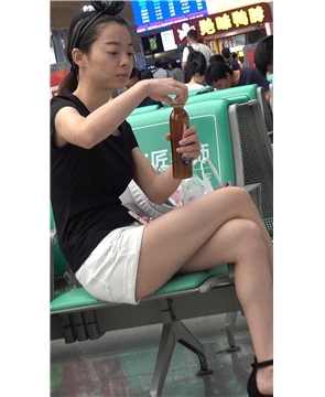 美腿美足凉高跟 [2.72 GB/avi]