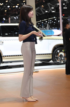 251123-30-108√韵味轻淑女-紧身裤主播