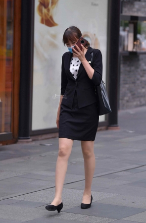 20617-9+32 -下班了