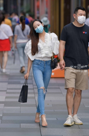 20623-8+45/紧牛美少妇 6P