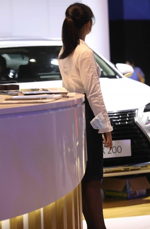 【珏一笑而过】诱惑黑 丝高跟OL