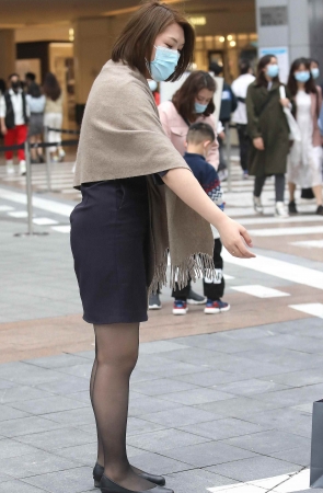 诱惑黑丝街拍包臀裙shaofu-14P