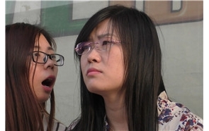 4k-极品粉嫩美腿玉足，味道一定棒极了