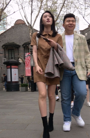 御姐范大长腿美女