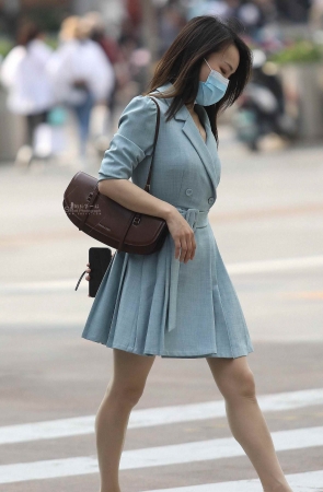 肉丝细街拍高跟