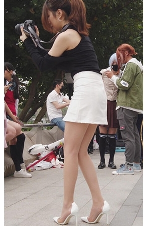 摄影师小姐姐[4.75G/MP4]