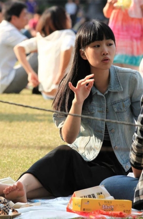 No1359 青春少女的深陷足弓超出了这个年龄段的性感