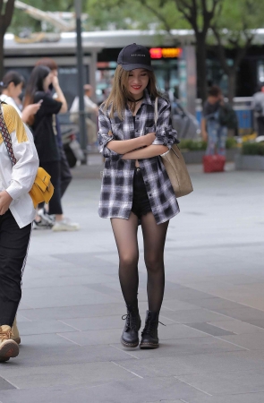 8919-6+45-黑 丝女孩