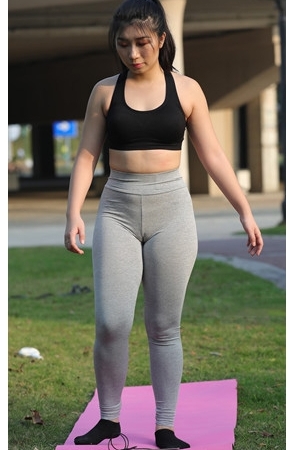 漂亮的丰腴瑜伽美女二[5.96G/MP4]