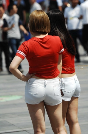 2016-09-05日光下紧身短裤车模58张