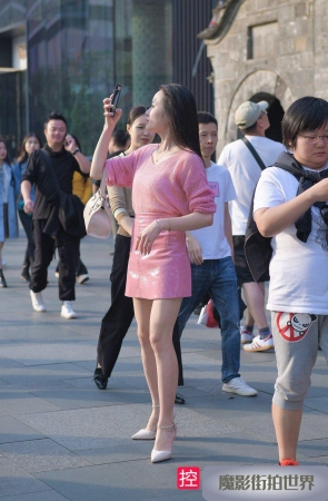 拍照的高跟美女MJ549[460M]