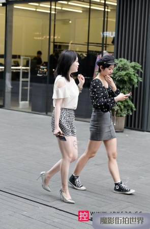 高跟美女的腿好白3A3543[545M]