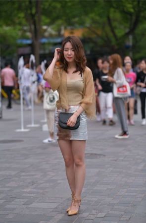 晕染风气质通勤搭配