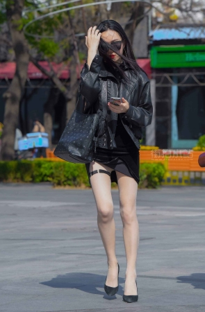 性感美腿长发女神姐姐