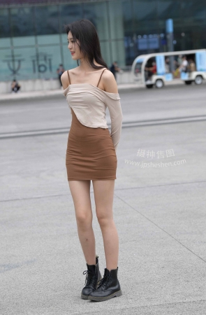 22829-7+112身材真好，想娶她吗？【套图➕视频】 21P