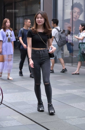 陪妳去逛街，陪妳去疯狂