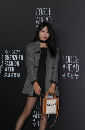 精致西装外套 [42P-1.36GB]