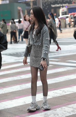 街拍黑丝妹子-14P