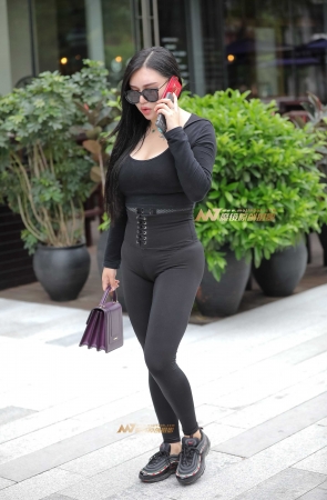 丰满紧身 紧的过火