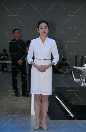 优雅端庄白裙肉丝礼仪 [17P]