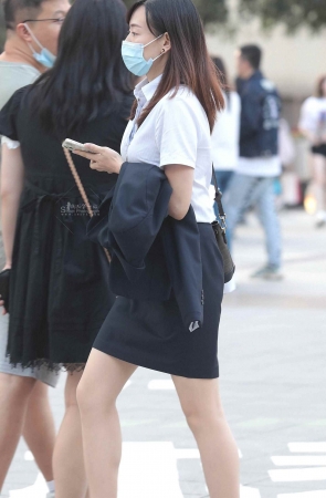 街拍肉丝高跟shaofu