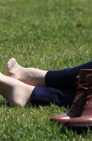 No569 足弓高耸的少妇丝足