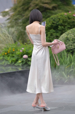 干净清爽的靓妹/231201-5-37 14P