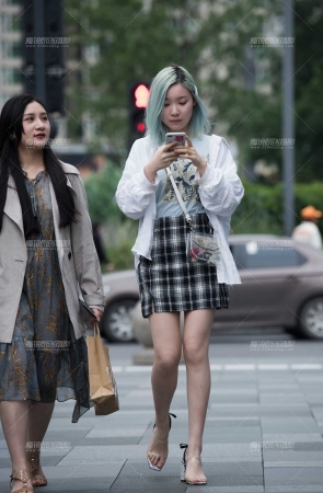 凉鞋长腿小姐姐