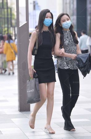 乖乖短裙很性感/231121-5-59 14P