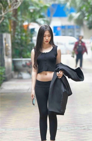 极品黑色瑜伽裤小姐姐原版模拍图片MJ167[6.08G]