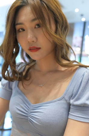 红石摄影作品●白色热裤女孩 【套图+视频】