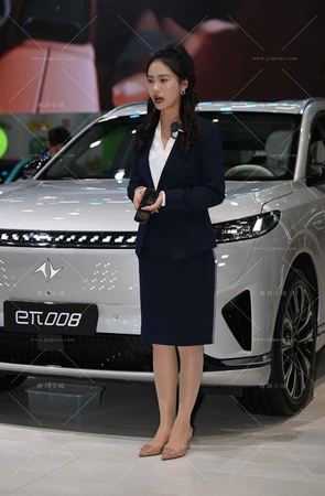 韵味制服肉丝轻熟售车主播