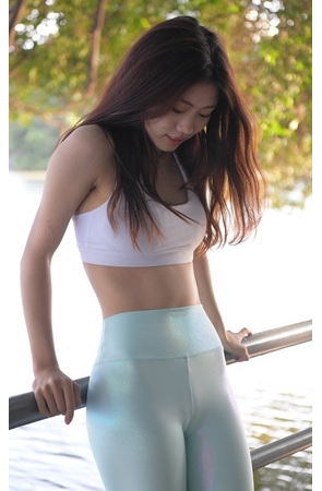 （套图二）蓝色紧身裤美女(223P)[4.33G/JPG]