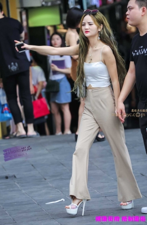 李欢原创——–米裤，紧翘（10P）