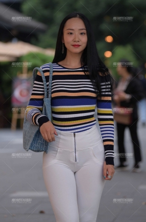 搭讪了，非常不错的小姐姐