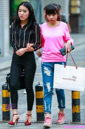 李欢原创——–黑裤，超丰腴（20P）