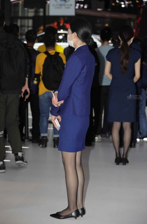 汽车销 shou顾问高 跟黑 丝