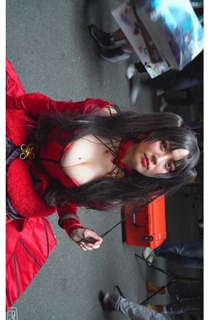 漂亮的肉肉美女[1.58G/MP4]