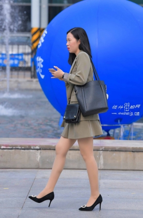 9414-2+34/丝袜高跟少妇 5P