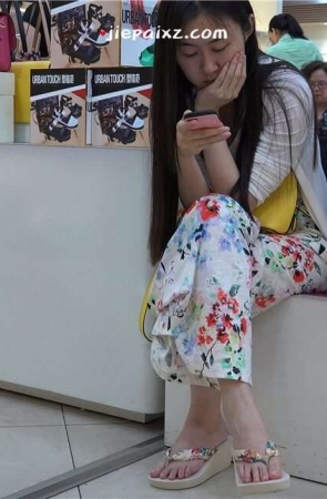 4K – 花裙子MM [1.16 GB/MP4]