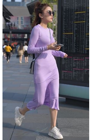 戴着墨镜的长裙美女(80P)