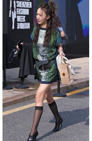 高跟气质美女(58P)